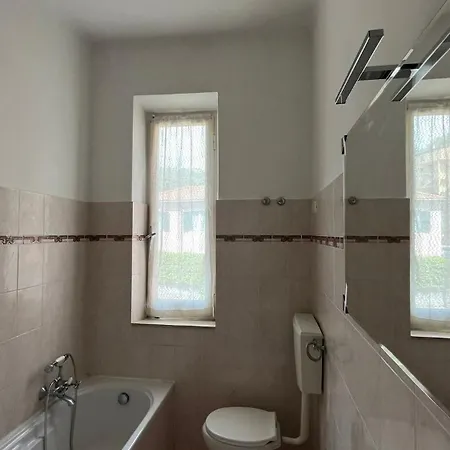 Guest house La A Due Passi Dal Mare San Terenzo
