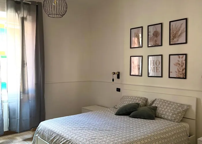 Casa de hóspedes La A Due Passi Dal Mare *